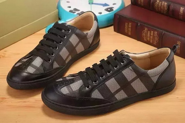 Burberry Fashion Men Sneakers--001